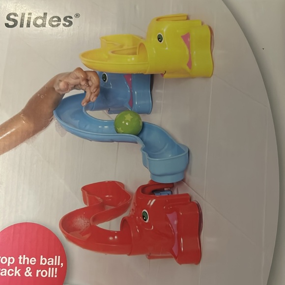 Edushape Rolliphant Slides Bath Toy - Picture 2 of 5